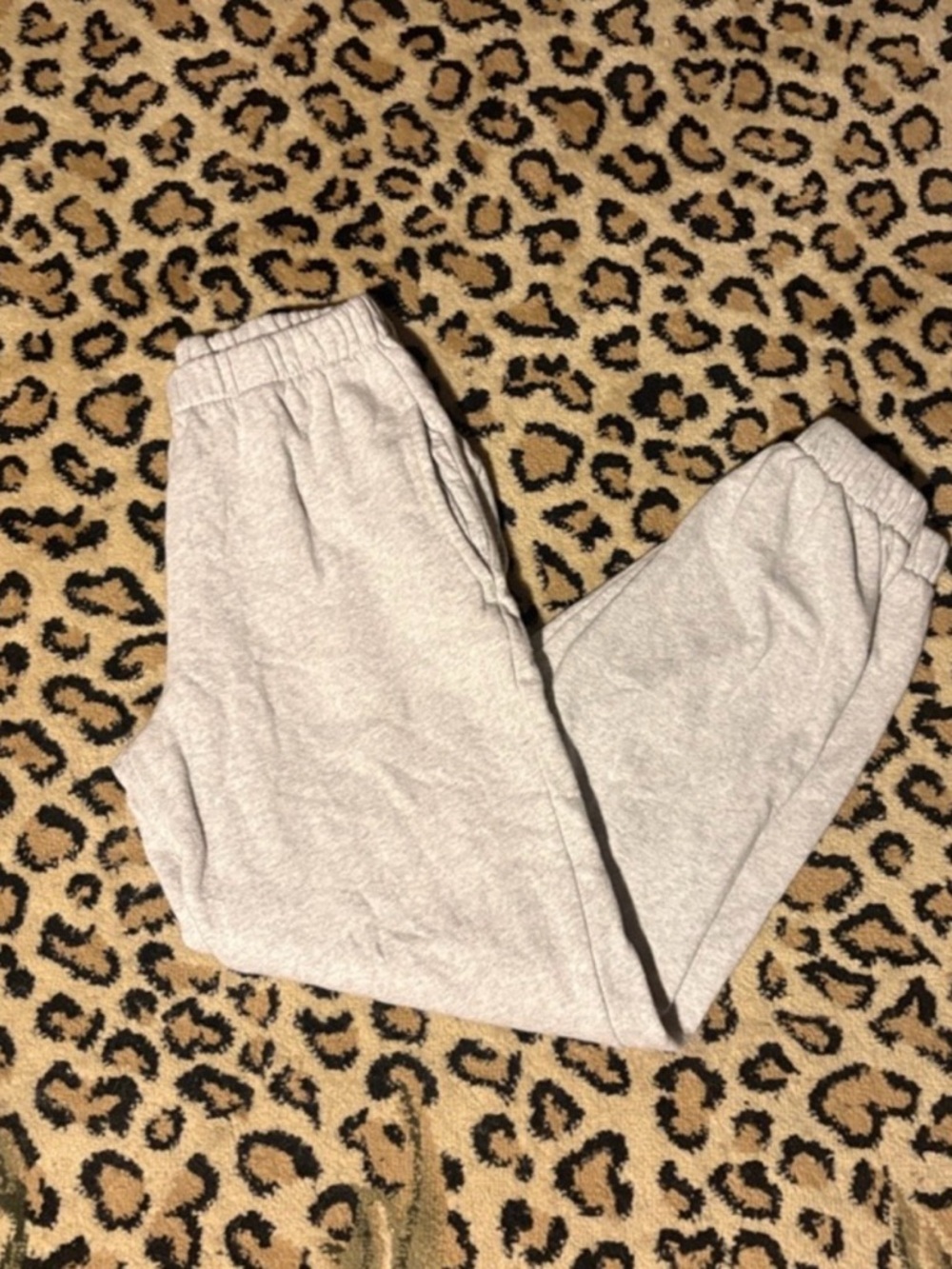 Brandy Melville sweats